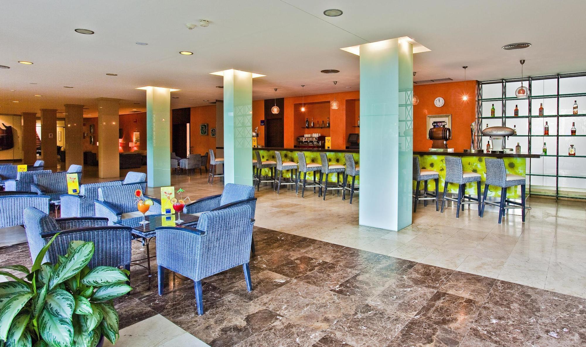 Barcelo Margaritas Hotel